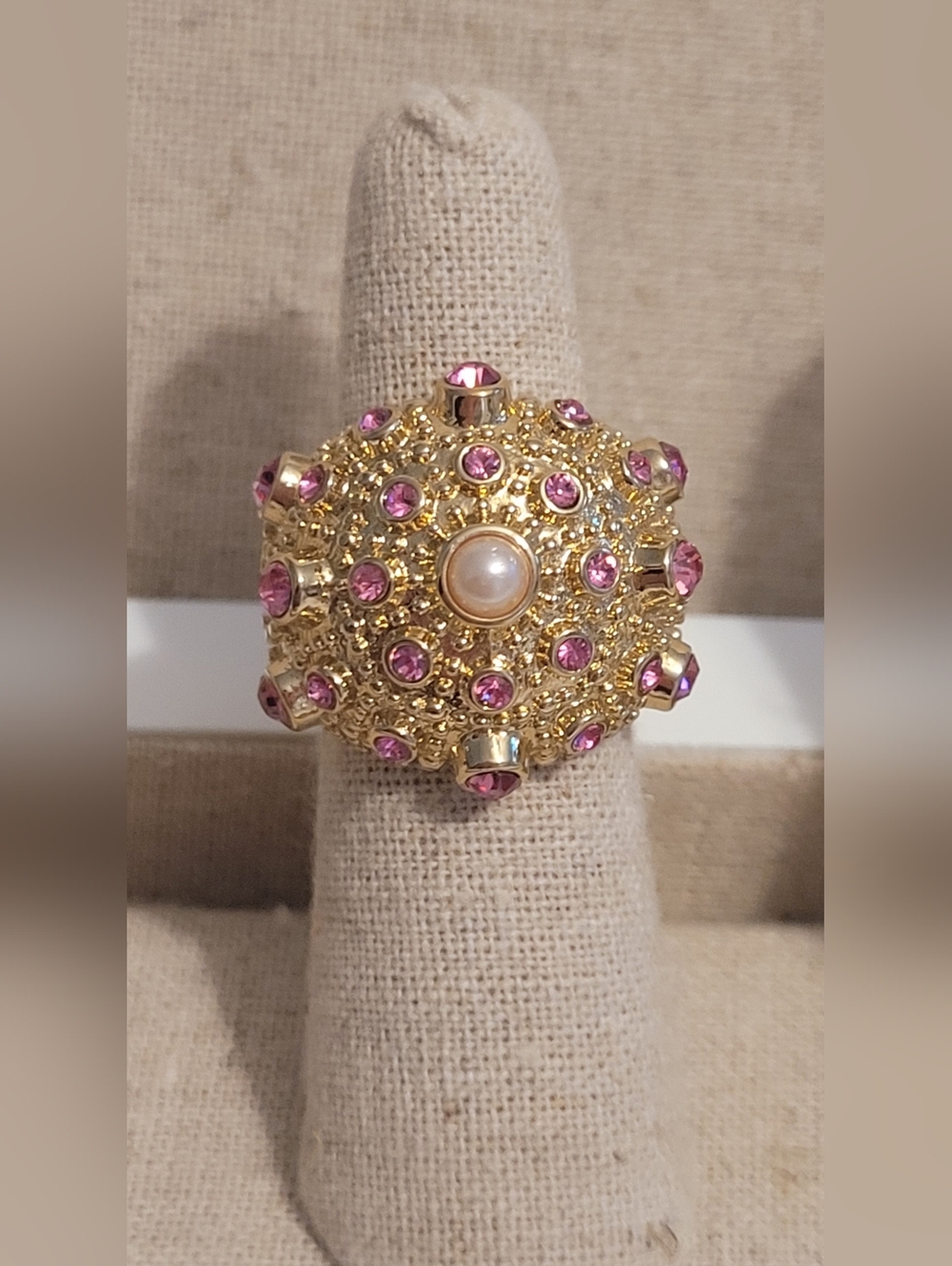 Victorian Style Sunburst Gold Pearl Pink Crystal Dome Cocktail Ring 5
